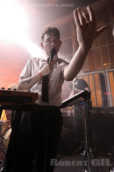 HALLAN - 2023-02-03 - PARIS - Supersonic - Conor Clements